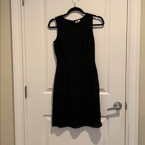 Sleeveless black dress